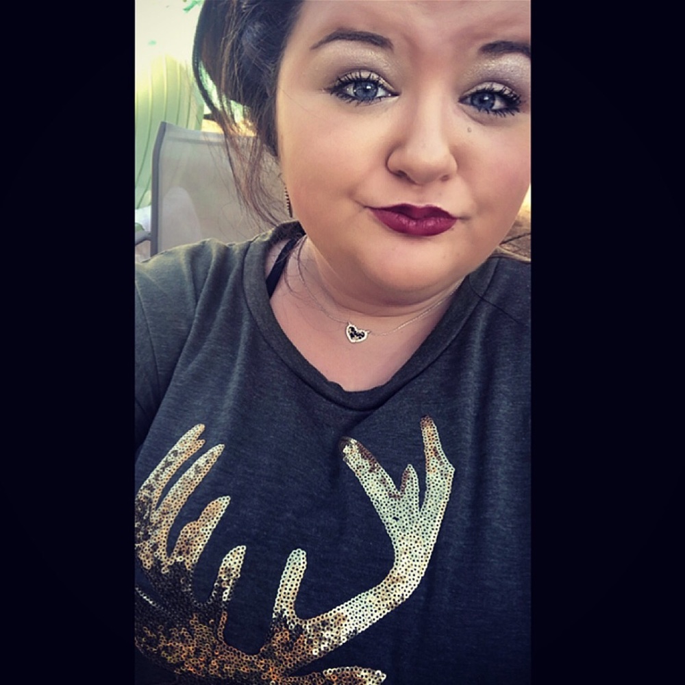 Meet your Posher, Bailey